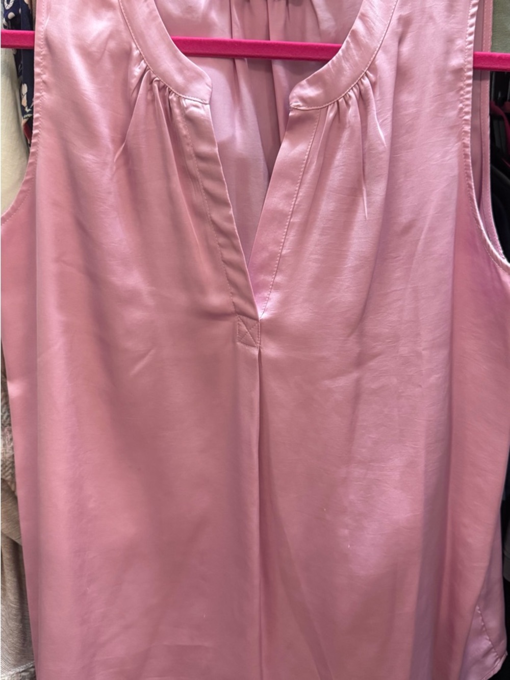 Philosophy Satin V-Neck Sleeveless Camisole in Light Pink